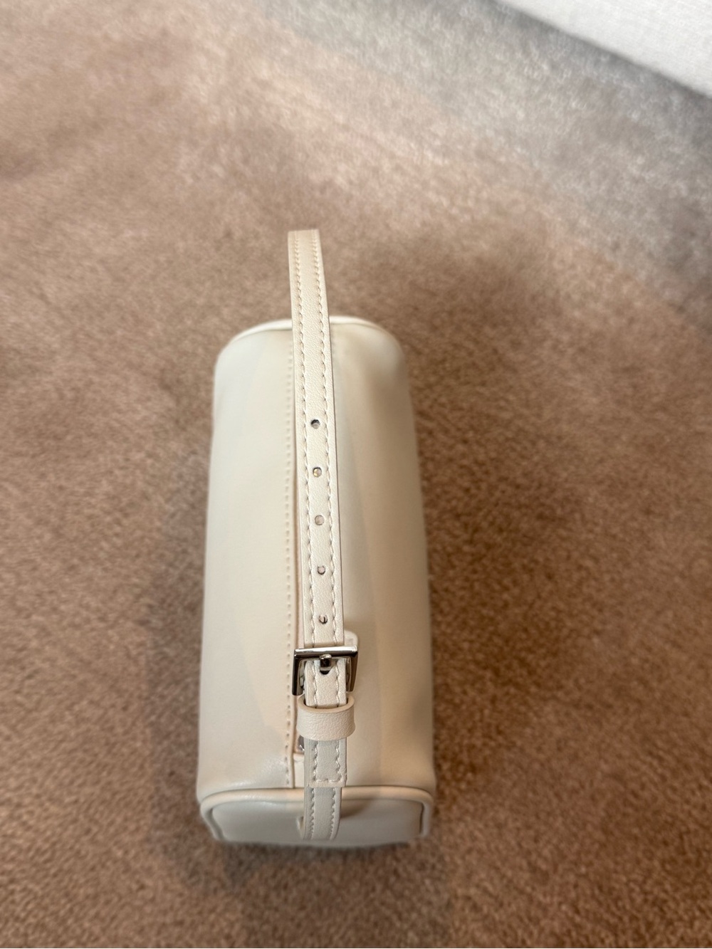 The Row Inspired 90s bag in Cream white purse pristine condition - Picture 8 of 8
